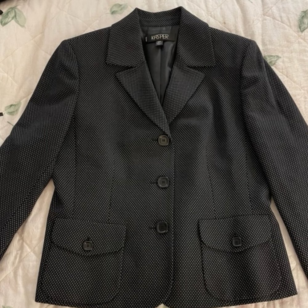 Kasper Skirt Suit 10P